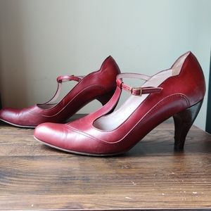 Fluevog Cranberry Red Sencha Mary Janes 10.5